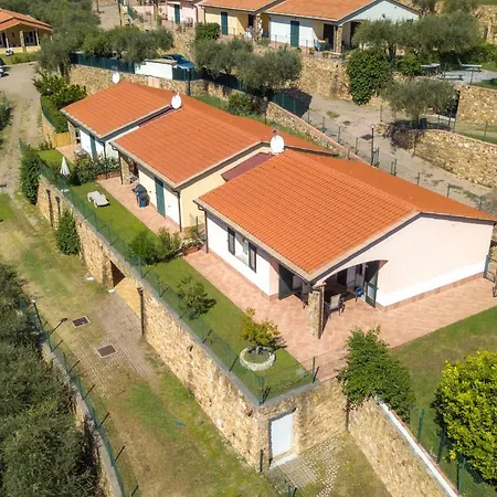 Nyaraló Le Ville Negli Ulivi & Wellness