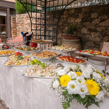 Nyaraló Le Ville Negli Ulivi & Wellness Tovo San Giacomo