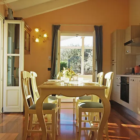 Vakantiehuis Le Ville Negli Ulivi & Wellness *