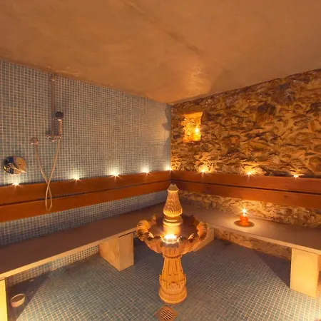 Le Ville Negli Ulivi & Wellness Vakantiehuis Tovo San Giacomo